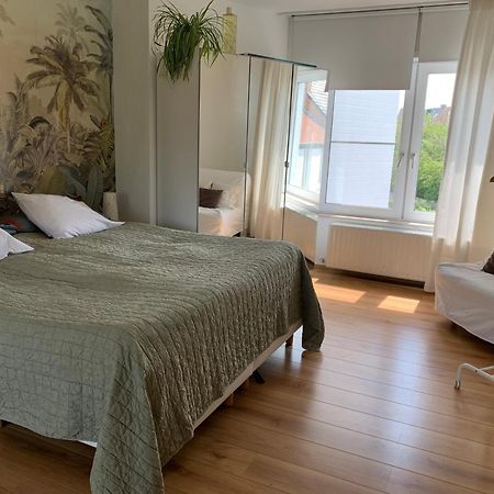 Guesthouse Poppies , Free Parking Οστένδη Εξωτερικό φωτογραφία