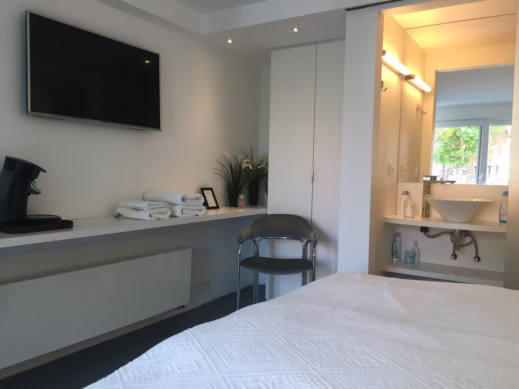 Guesthouse Poppies , Free Parking Οστένδη Εξωτερικό φωτογραφία