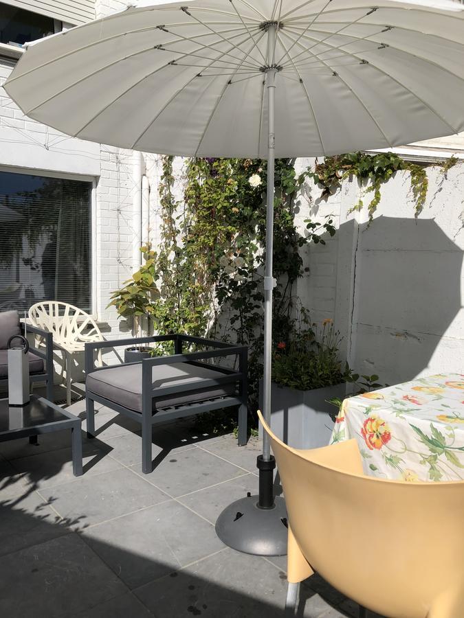 Guesthouse Poppies , Free Parking Οστένδη Εξωτερικό φωτογραφία