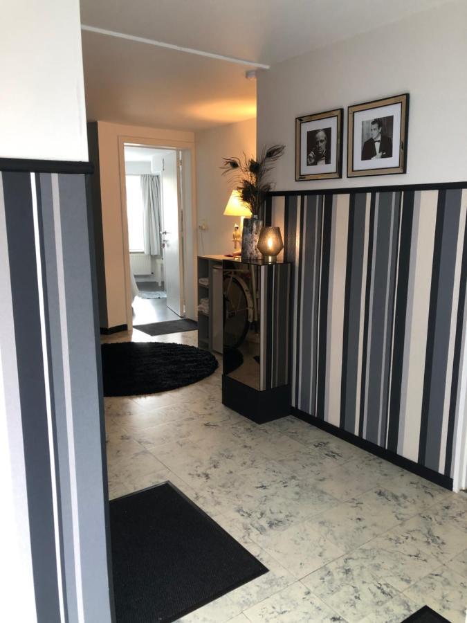Guesthouse Poppies , Free Parking Οστένδη Εξωτερικό φωτογραφία